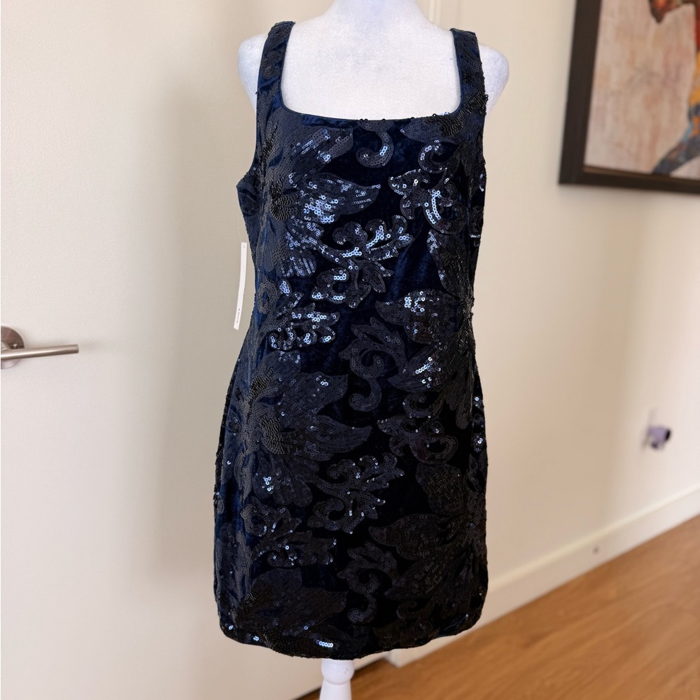Elegant Navy Sequin Dress